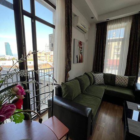 Cozy Apartment In The City Center Mtatsminda Тбилиси Екстериор снимка
