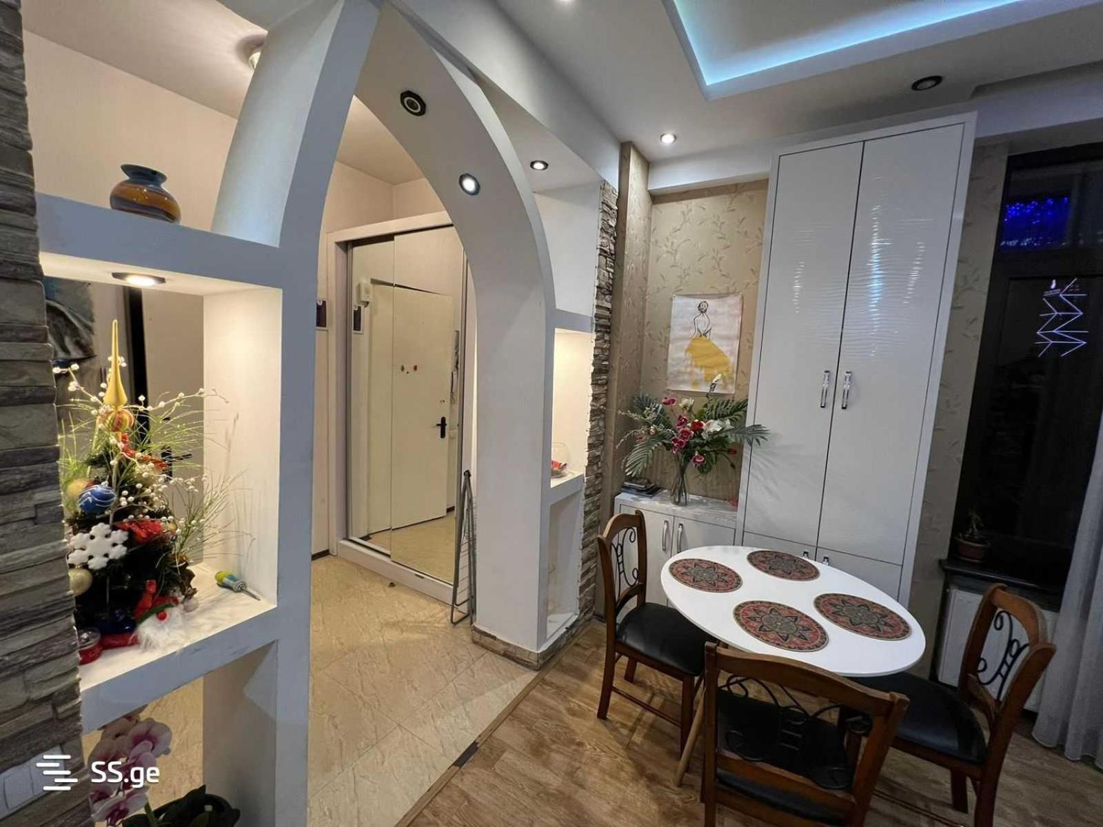 Cozy Apartment In The City Center Mtatsminda Тбилиси Екстериор снимка