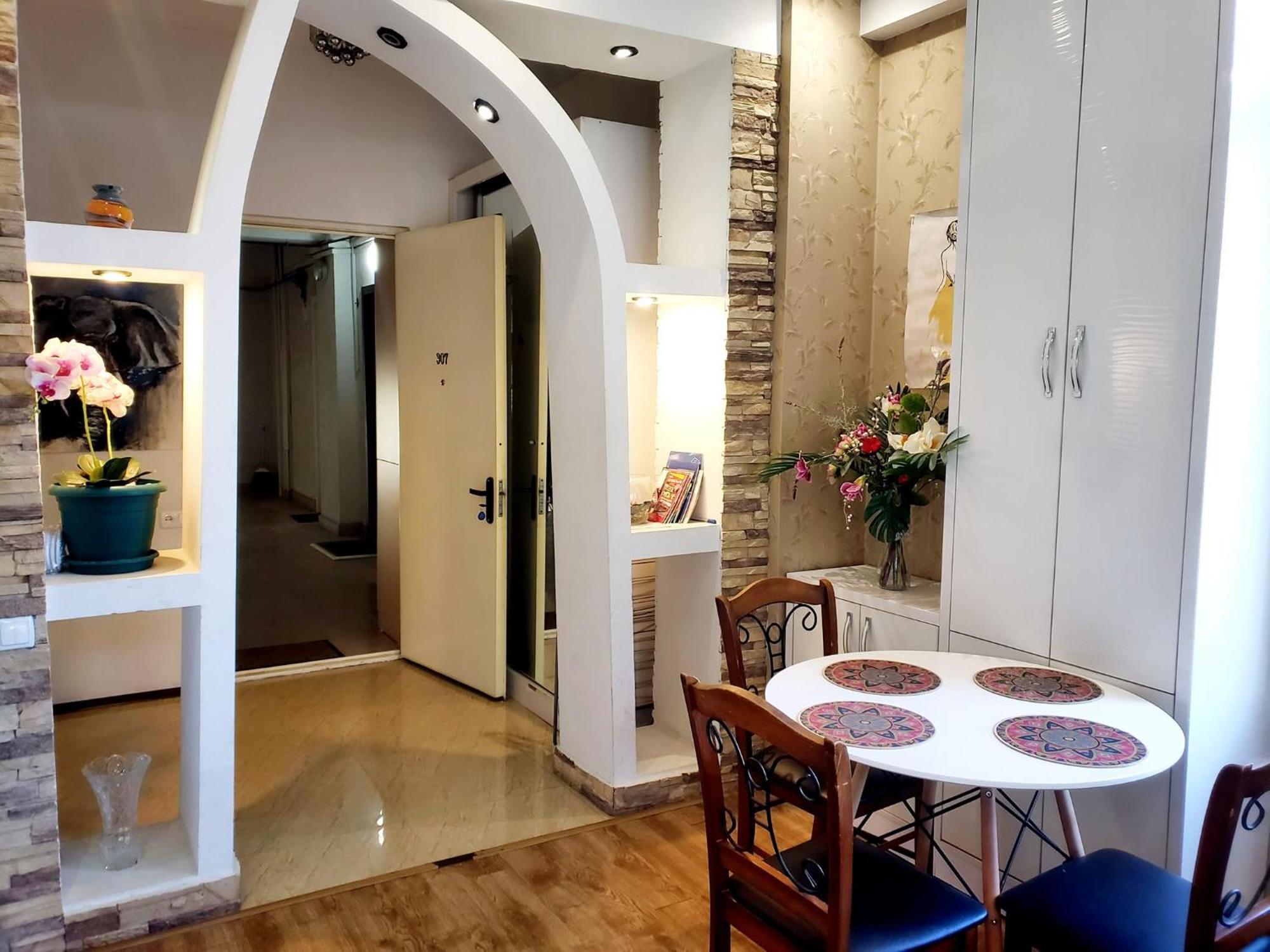 Cozy Apartment In The City Center Mtatsminda Тбилиси Екстериор снимка