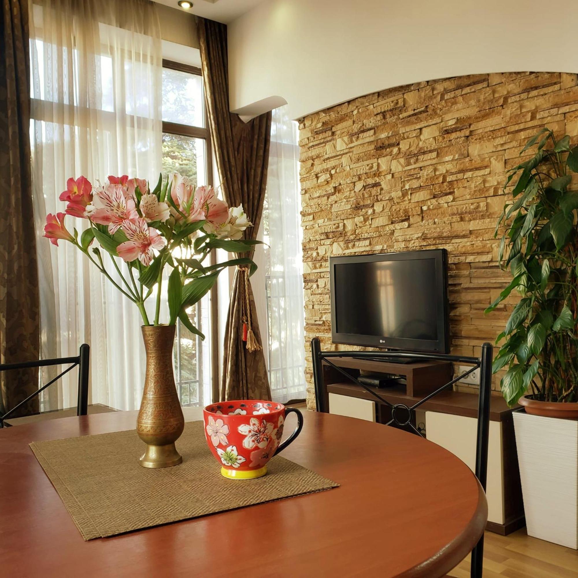 Cozy Apartment In The City Center Mtatsminda Тбилиси Екстериор снимка