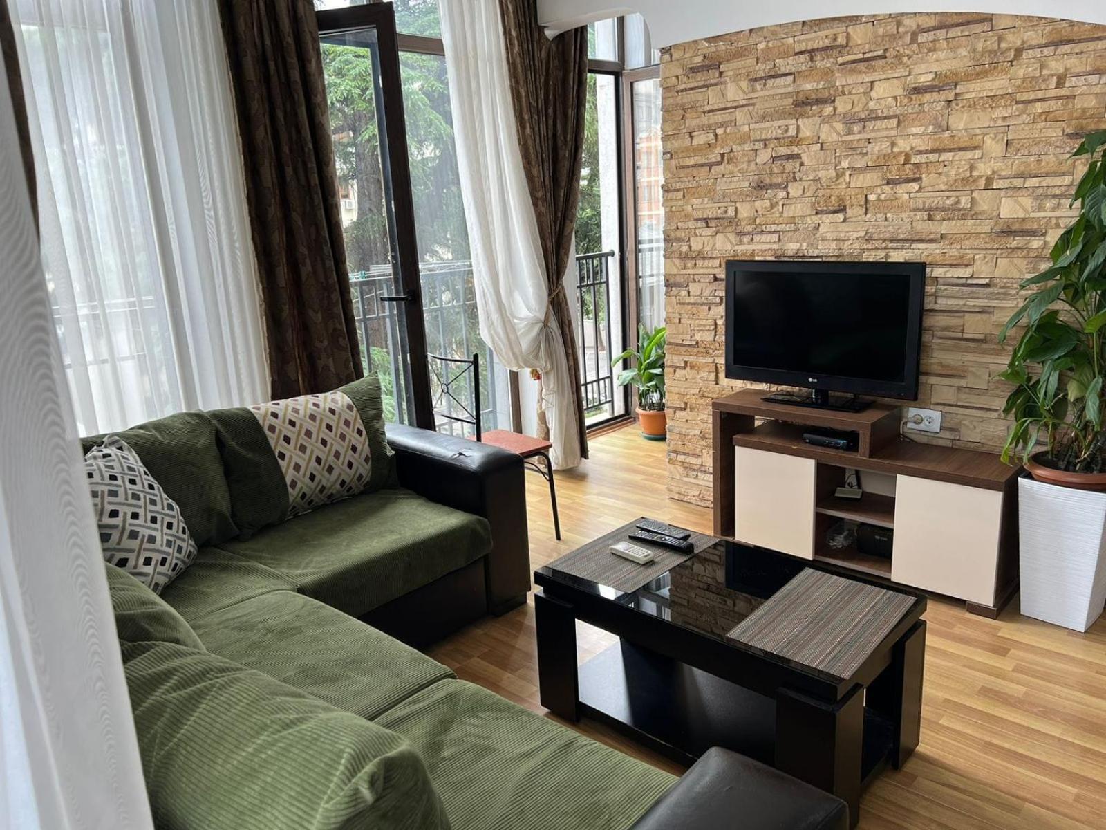 Cozy Apartment In The City Center Mtatsminda Тбилиси Екстериор снимка
