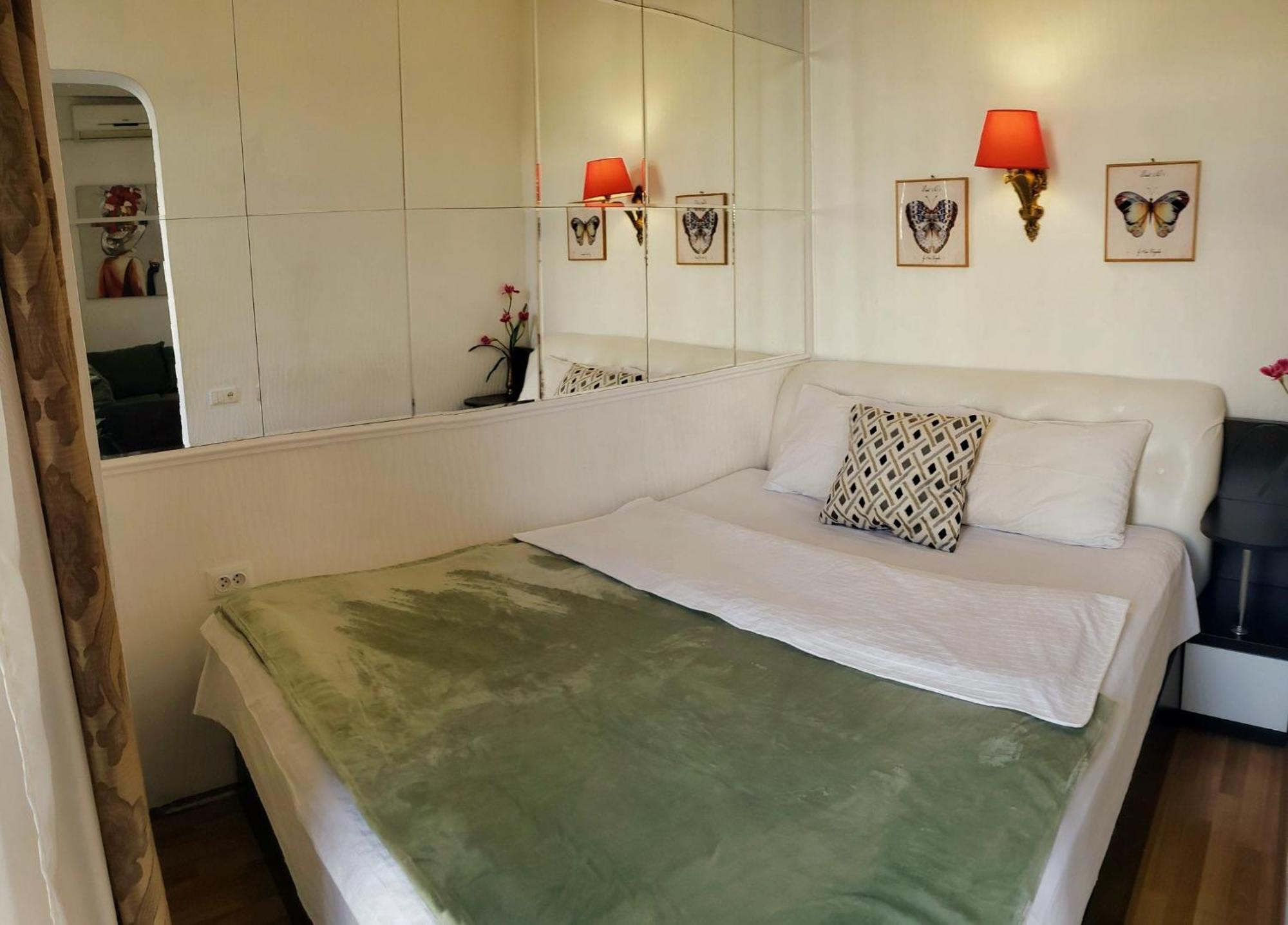 Cozy Apartment In The City Center Mtatsminda Тбилиси Екстериор снимка